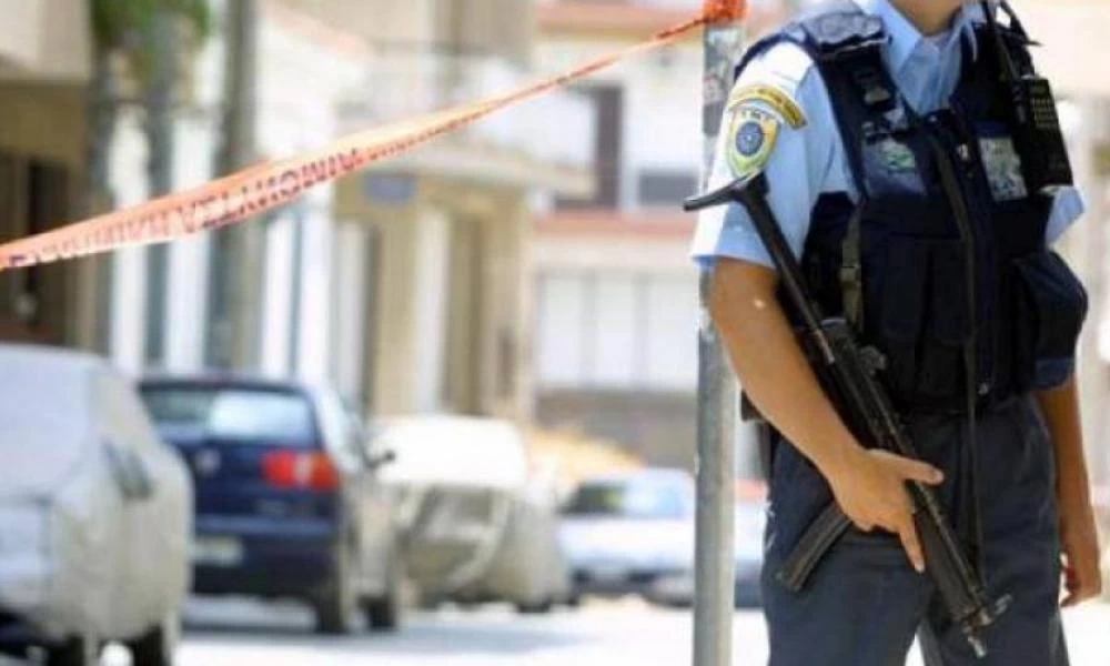 Παγκράτι: Σε εξέλιξη επιχείρηση της ΕΛ.ΑΣ. σε κτήριο που τελούσε υπό κατάληψη